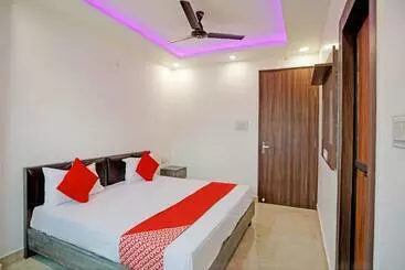Hotel Oyo Flagship Royal Residency