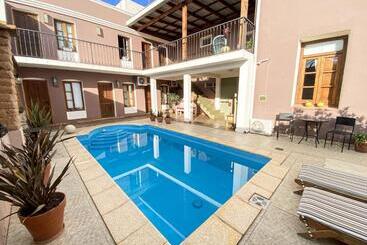 ホテル Plaza Cafayate