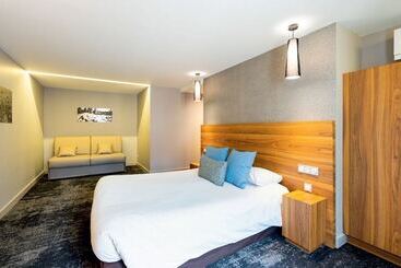 Отель Fac & Spera Hôtel & Spa