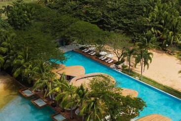 בית מלון כפרי The Sanya Edition