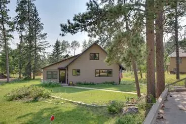 コテージ Cozy Lead Cabin W/ Deck < 1 Mi To Ski Slopes!