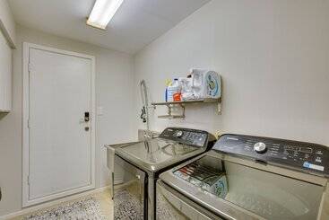 Dom wiejski Cedar Creek Lake Views: Gorgeous Mabank House!