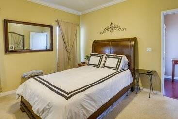 茅舍 Birmingham Home W/ Yard 15 Mi To Downtown!