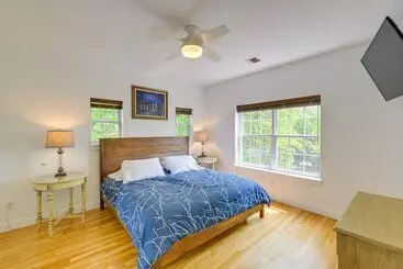 コテージ Pet Friendly Southampton Paradise With Pool!