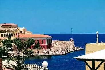 هتل آپارتمان Palazzo Di Pietro