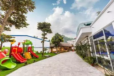 Hoa Vien Hotel Suoi Khoang Kim Boi