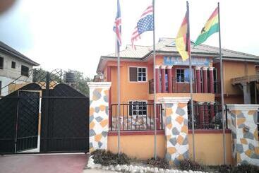 בית מלון כפרי Jb Kajess