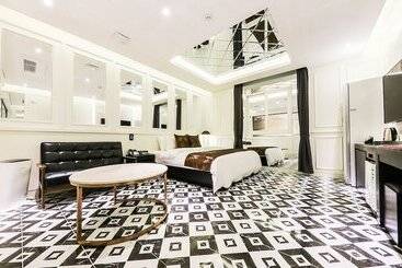 Hongsung Tg Self Check In Motel