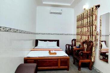 Отель Hoàng Phú