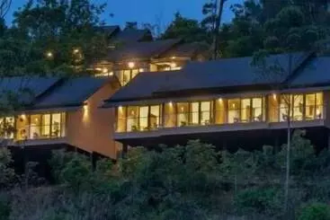 Hotel Tea Terrain Resorts & Spa