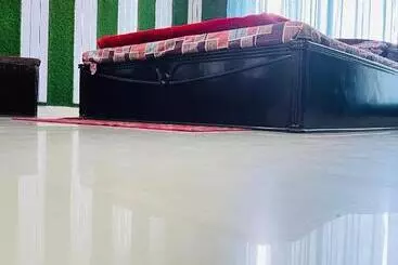 Hotel Kalash Garden
