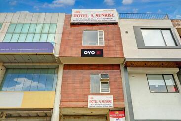 Oyo Flagship Hotel Sunrise