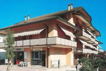 Lägenhetshotell Adria Residence