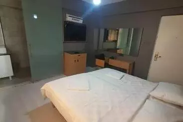 Edi̇rne Sui̇t Otel İnşaat Ti̇caret Ve Sanayi̇ Li̇mi̇ted şi̇rketi̇