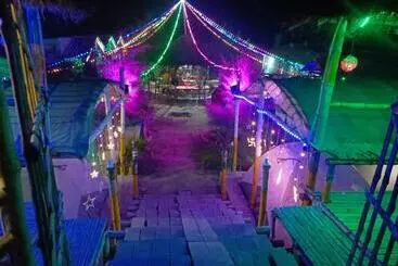 Hotel Shuktara Beach Camp, Mousuni Island