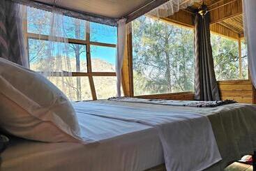 הוסטל Jabali Mountain Cabin