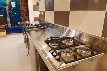 הוסטל Tequila Sunrise Potts Point