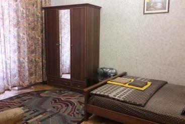 آپارتمان‌های توریست‌ها Apartments Near Khreshchatyk Absolut