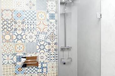 فندق صغير Hostal Erasmus By Gaiarooms