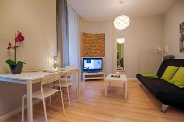 Hotel Apartments Old Town 1