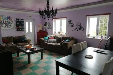 Hotel Captains Log House