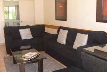 호텔 Weyba Gardens Resort