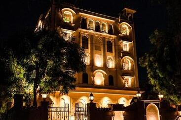 בית מלון כפרי Chandra Raj Mahal