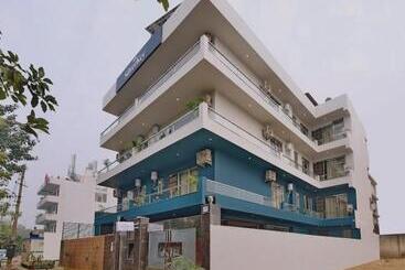 בית מלון כפרי Wedlock Medanta