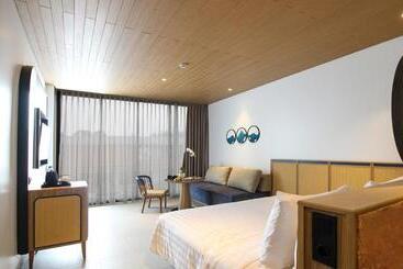 Hotel Santika Premiere Linggarjati   Kuningan