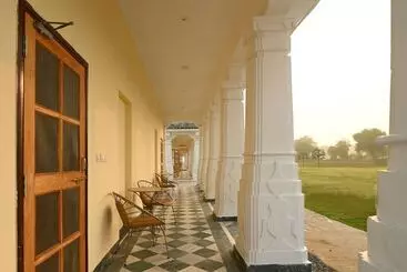 ホテル Aaram Baagh Resort & Spa Maheshwar