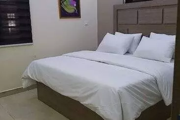 Hotel Mitos Luxury Suites