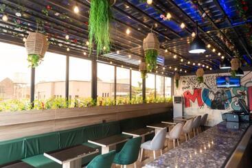 هتل The Grosvenor Suites Gwarinpa Abuja