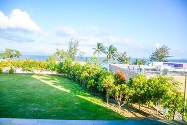 Hotel Ttc Van Phong Bay Resort