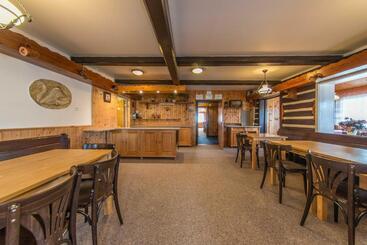 Пансион Bílá Labuť Horský Hotýlek