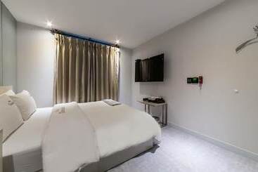 Motel Ansan Chocolate