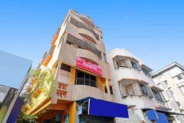 Hotel Goroomgo Dream Line Kalikapur Kolkata