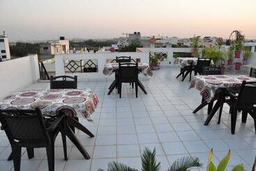 Hotel Michaels Homestay