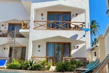 Hotelli Nungwi Ocean View