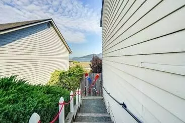 Mökkimajoitus Coastal Haven W/ Hot Tub & San Juan Island Views