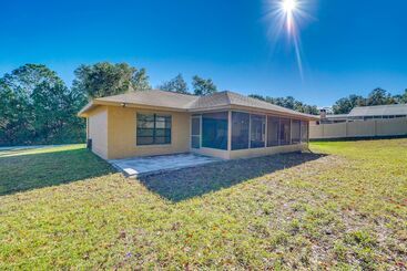 Cabane 3 Mi To Rainbow Springs State Park: Dunnellon Home