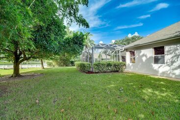 Dom wiejski Ranch Style Florida Retreat W/ Pool & Lanai