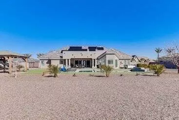 コテージ Spacious Queen Creek Home W/ Hot Tub & Pool!