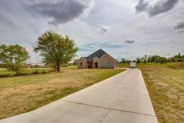 コテージ Covered Patio & Yard: Texas Escape In Keene