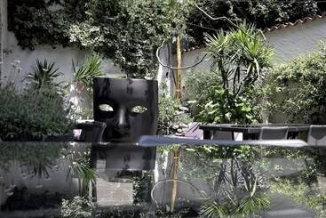 בית מלון כפרי Caffè Dell Arte Boutique Rooms Locarno