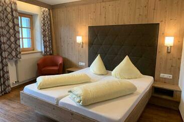 Отель Gästehaus Am Graben