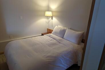 Gordie S Restaurant Lounge Inn