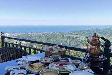 مبيت وإفطار Woodlife Bungalov