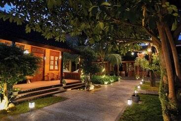 Хостел Ndalem Mataram