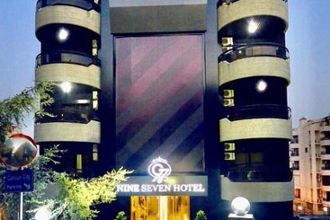 هتل Nine Seven