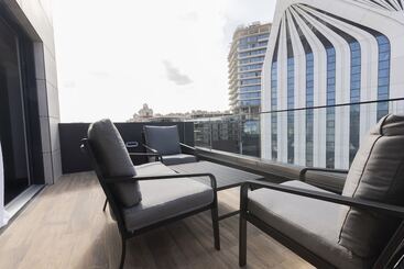 The Londoner Hotel St. Julian S